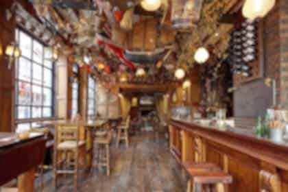 Mr Fogg's Tavern and Gin Parlour 4